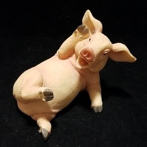 The Summit Collection, Frolicking Pig
